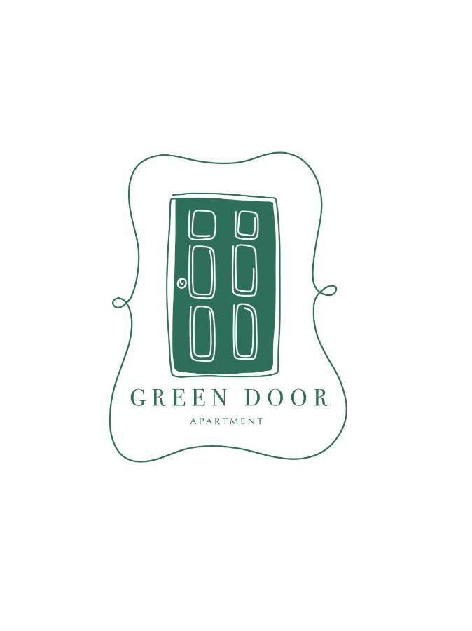 Green Door Mostowa Thorn Exterior foto